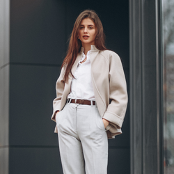 Slim-Fit Relaxed Sweatshirt