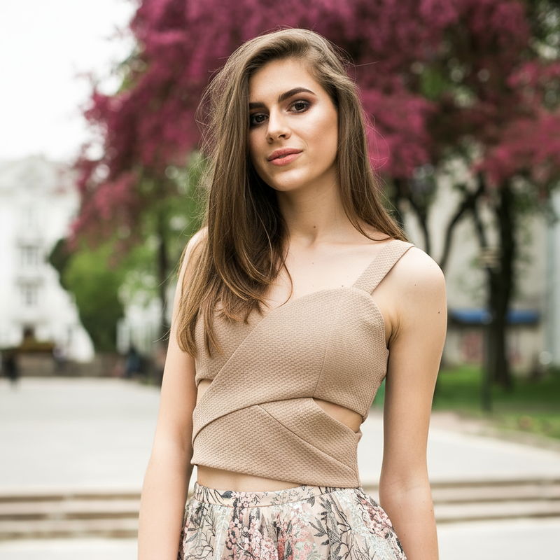 Chic Twist Crop Top - Beige